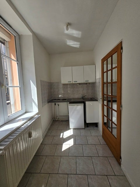 Flat Rue Pierre Chalnot in Nancy