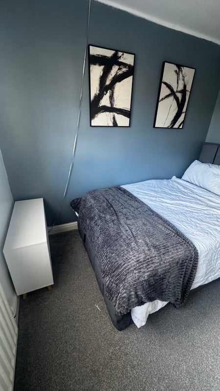 Room Lower Longlands in Sandwell