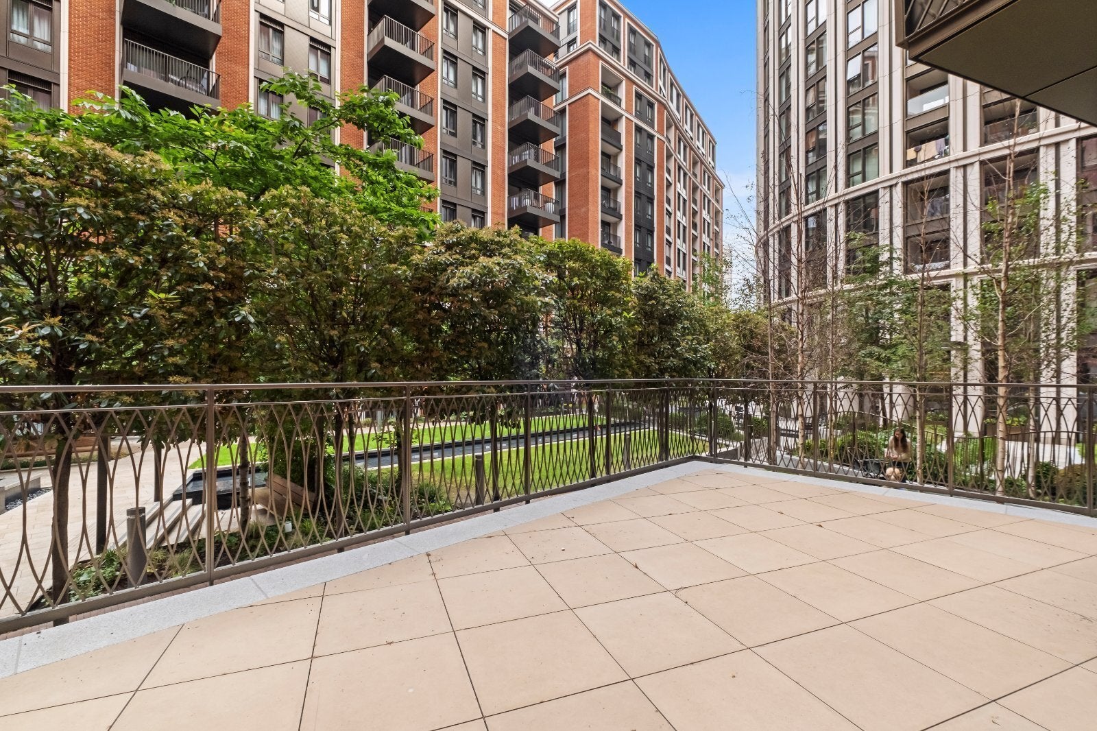 Flat Newcastle Place in City of Westminster