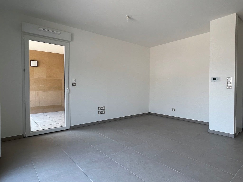 Appartement Rue de la Combe à Porte des Pierres Dorées