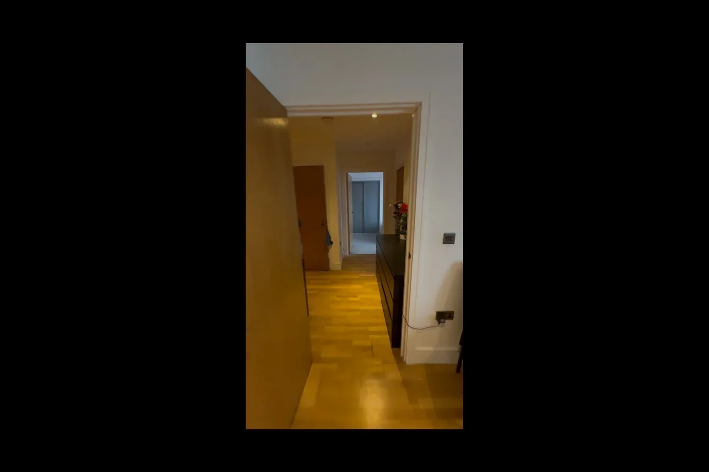 Room Pinner Road in Greater London