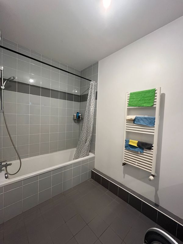 Appartement Rue Jacqueline Auriol à Lyon