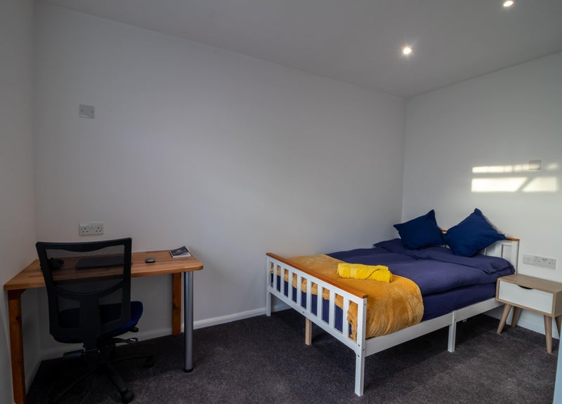 Room Cardiff Walk in Tameside