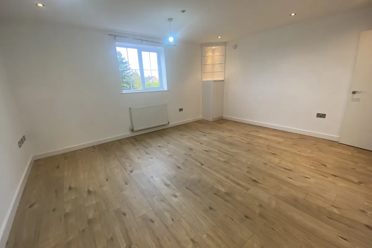 Flat Fir Tree Avenue in Doncaster