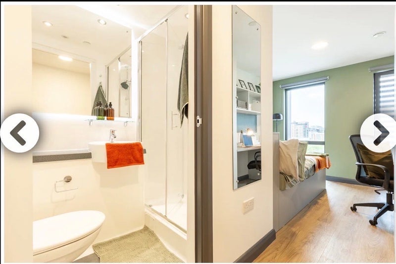 Room Manvers Street in Nottingham