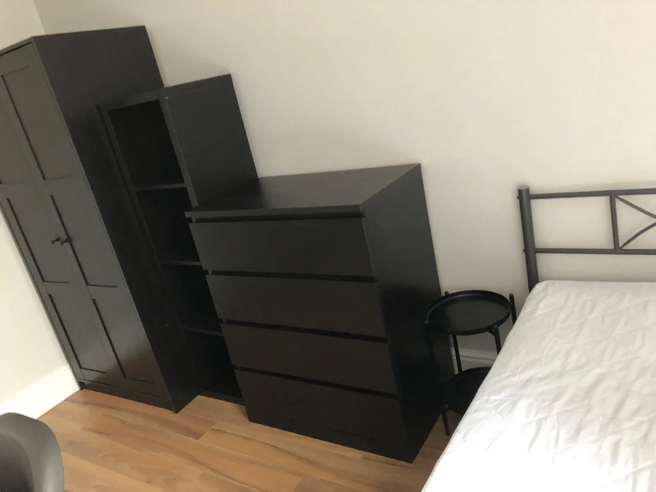 Room Edmund Road in Sheffield