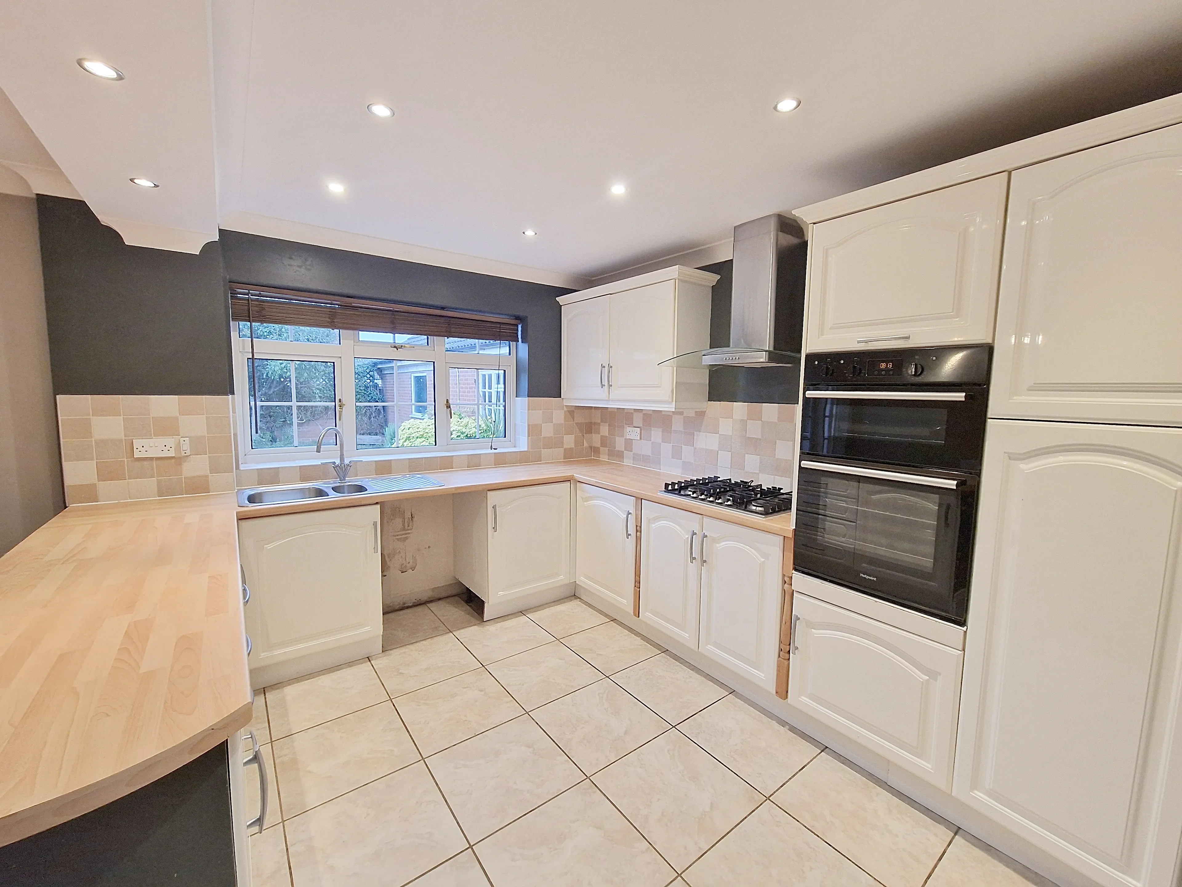 House Bilberry Close in Huntingdonshire