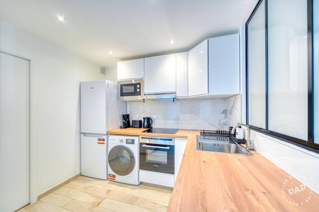 Room Rue du Poirier Fourrier in Argenteuil