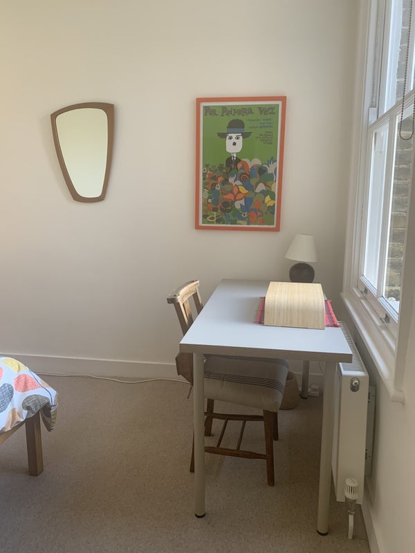 Room Chelmsford Road in Greater London