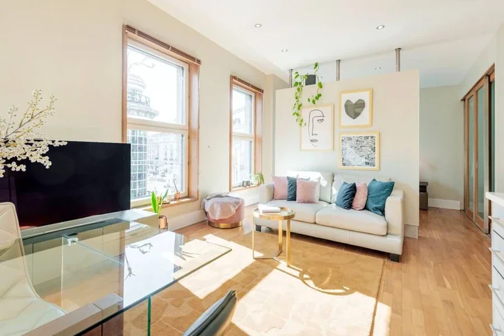 Flat Haymarket in City of Westminster