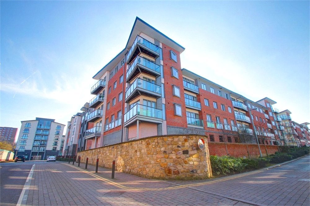 Flat Worsdell Drive in Gateshead