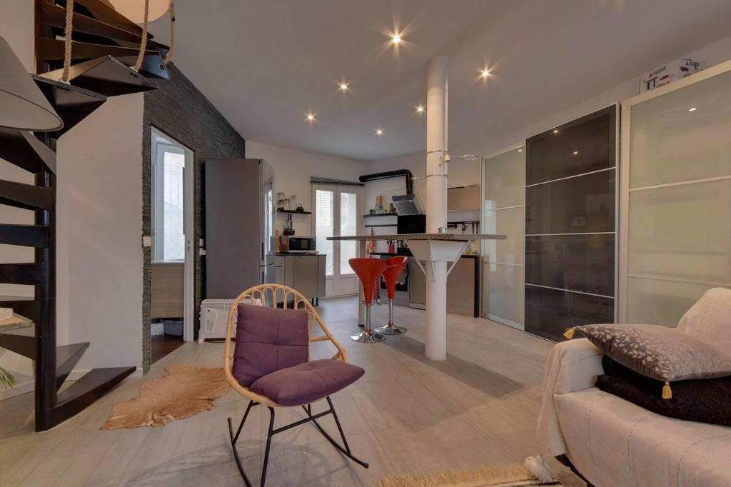 Flat Rue de l'Ermitage in Montreuil