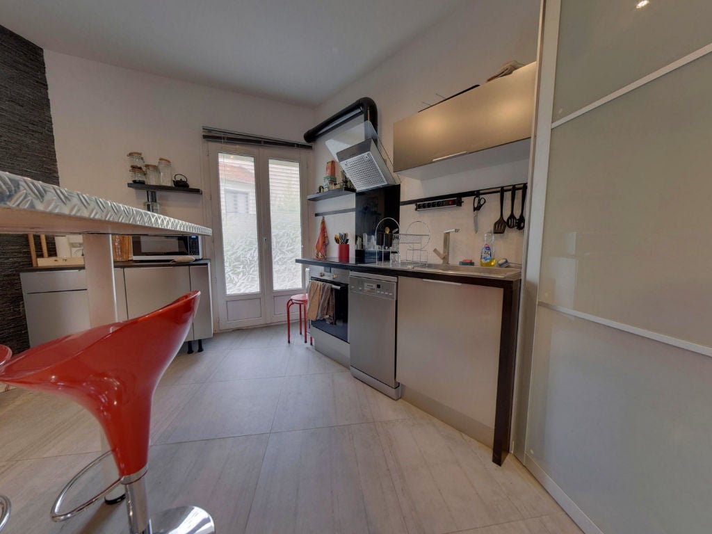 Flat Rue de l'Ermitage in Montreuil