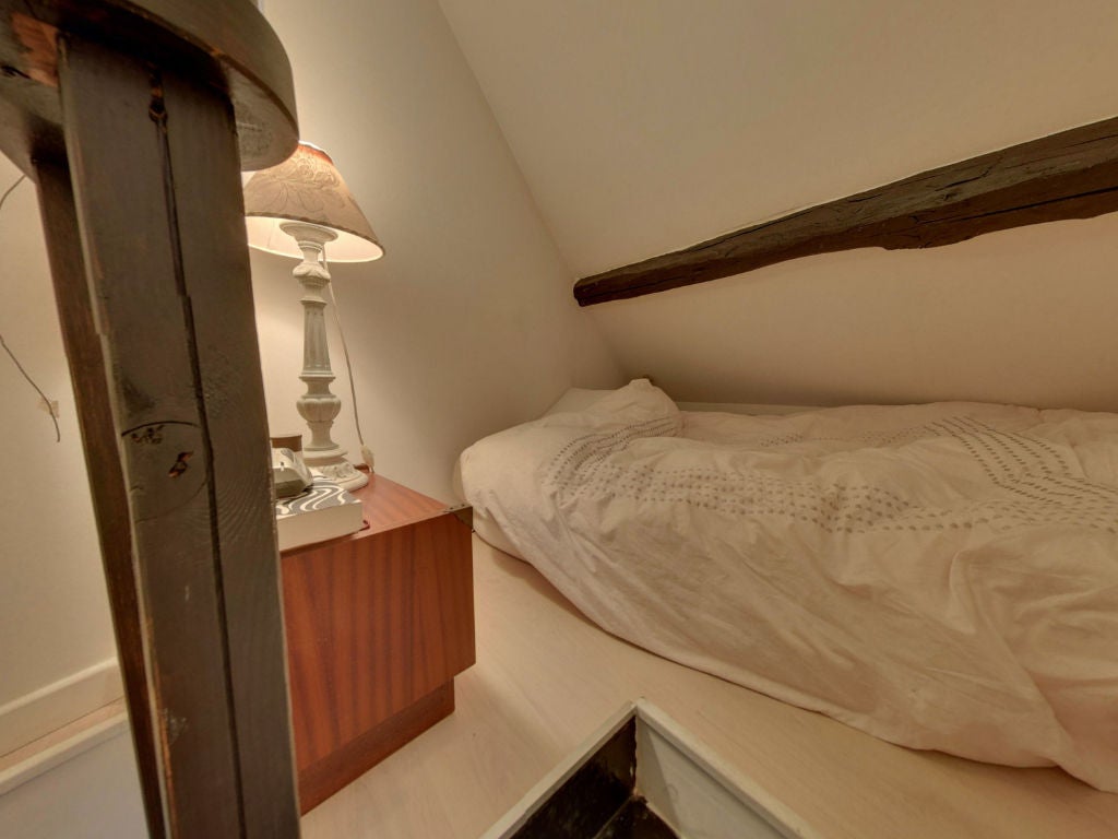 Flat Rue de l'Ermitage in Montreuil