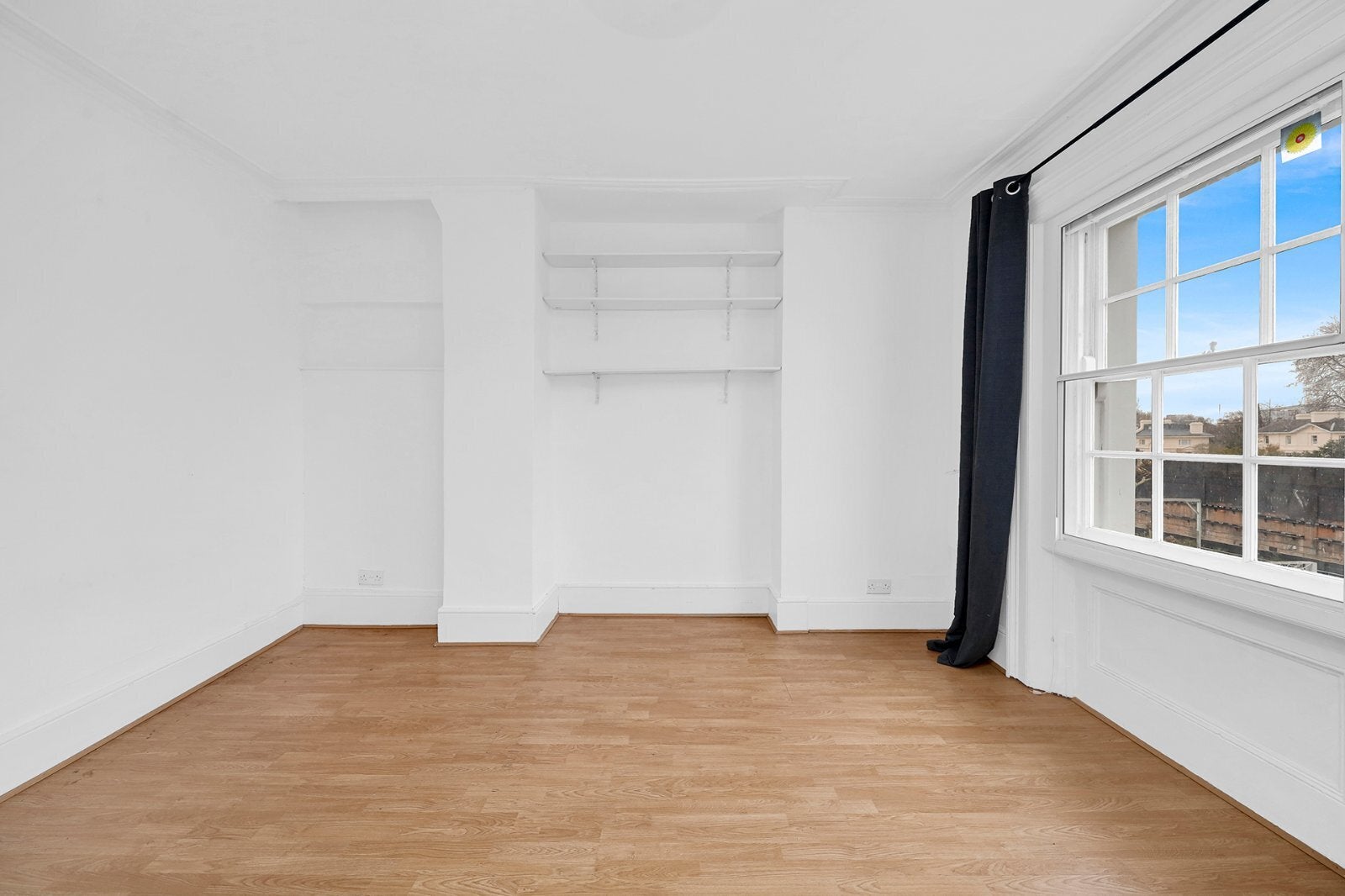 Flat Mornington Terrace in Greater London