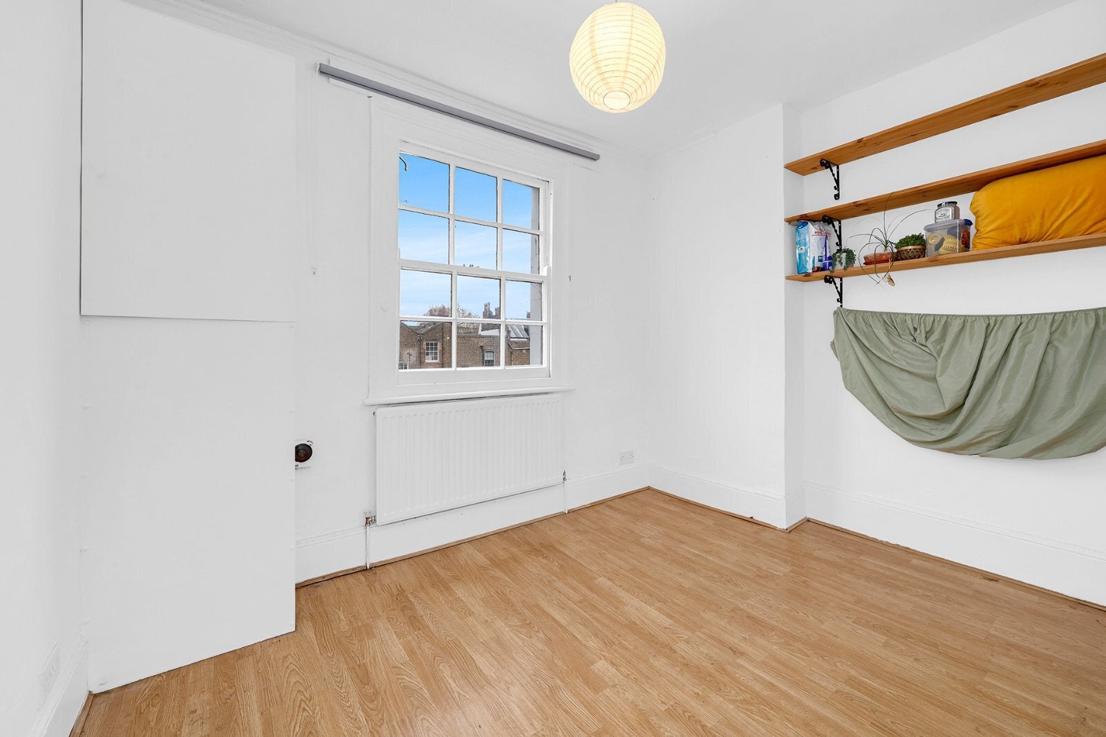 Flat Mornington Terrace in Greater London