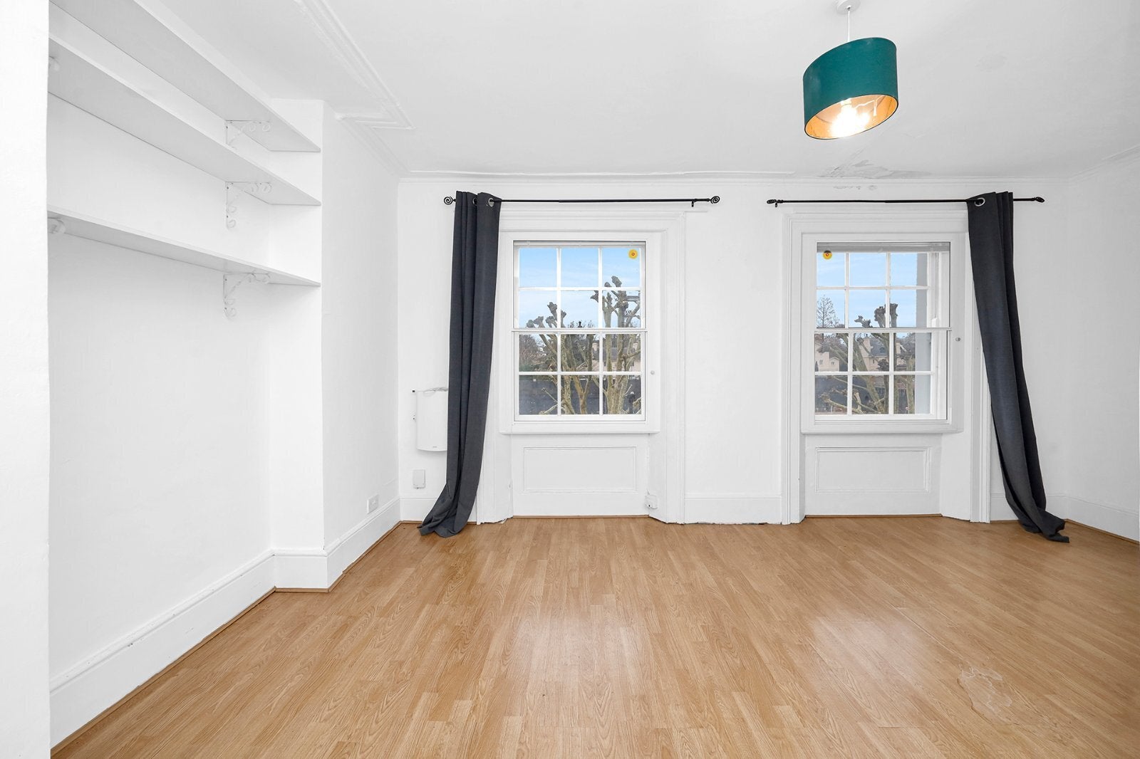 Flat Mornington Terrace in Greater London