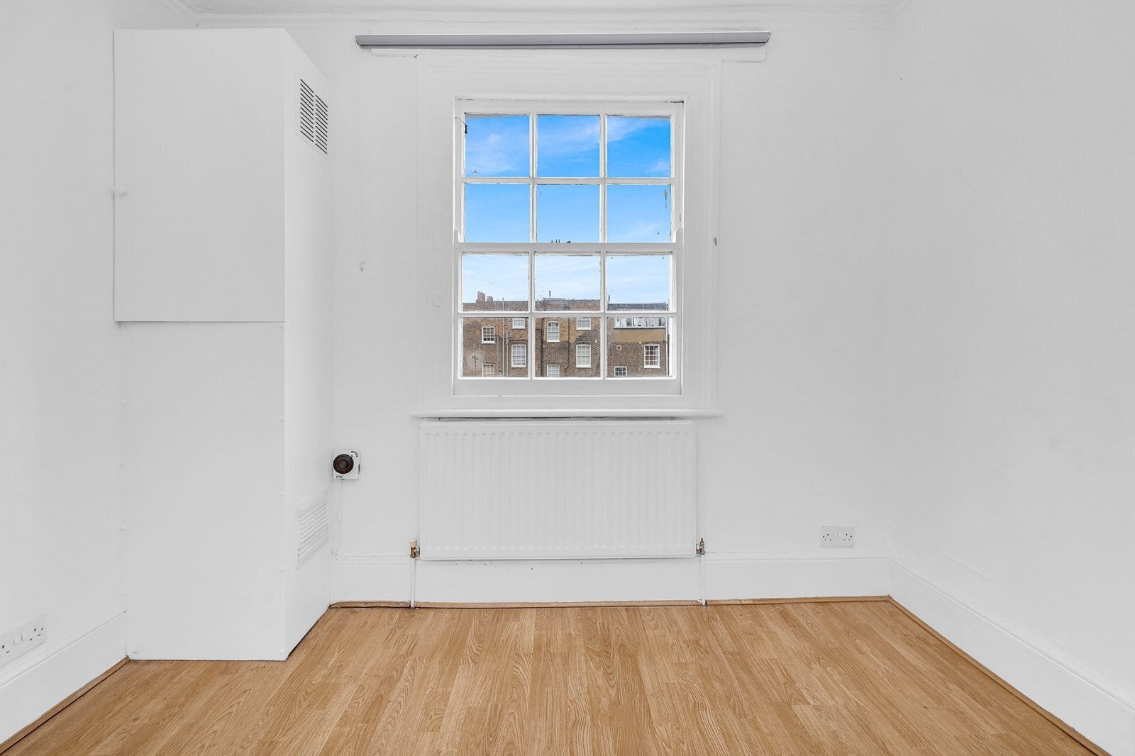 Flat Mornington Terrace in Greater London