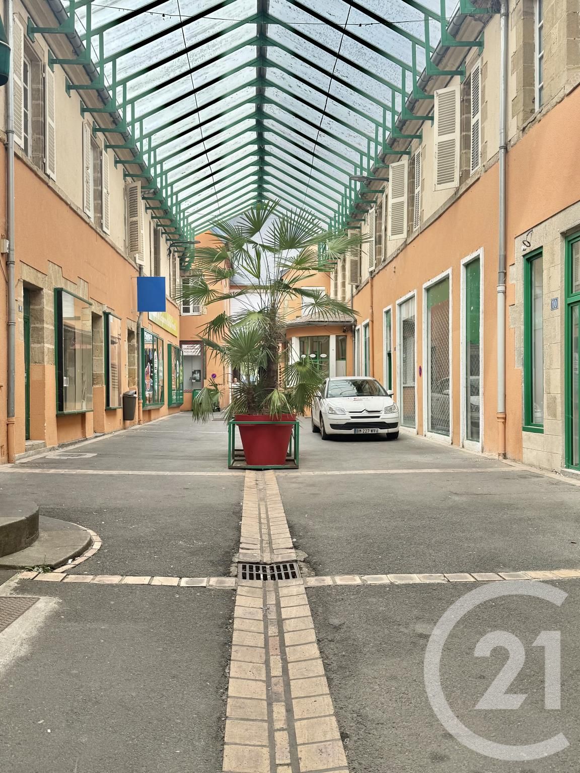 Flat Passage d'Allier in Moulins