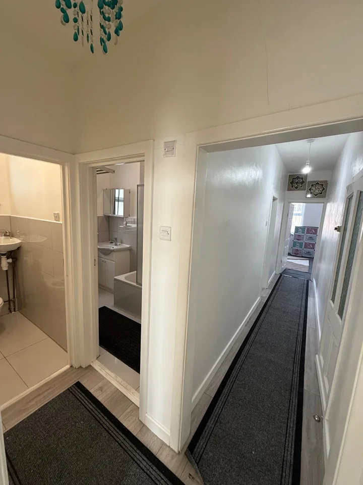 Room Welldon Crescent in Greater London