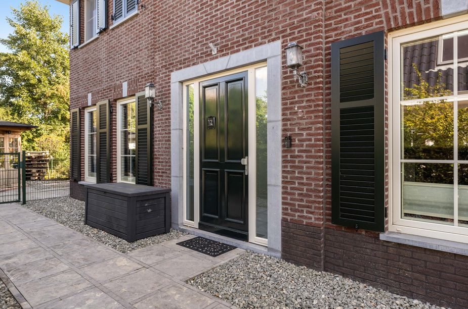 Vrijstaande woning te koop: Laan van Braets 12, Dordrecht