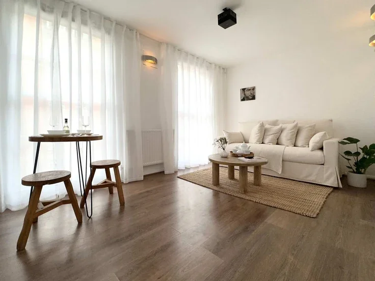 Flat Harrowby Street in City of Westminster