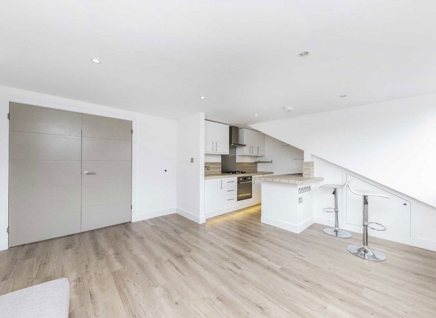 Flat Elsham Road in Greater London