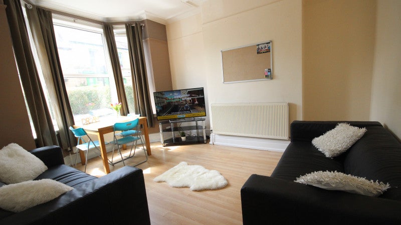 Flat Wadbrough Road in Sheffield
