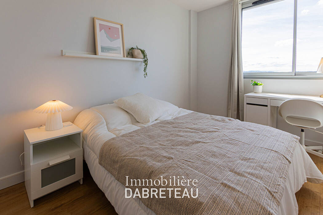 Room Rue du Parc in Bron