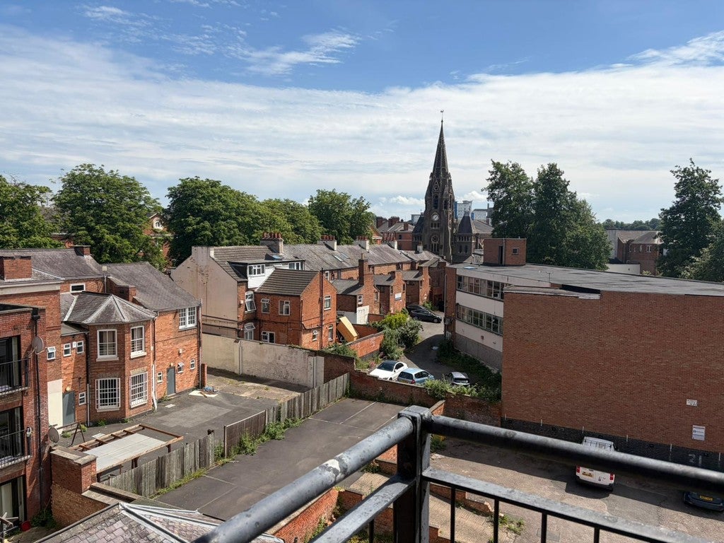 Flat Marquis Street in Leicester