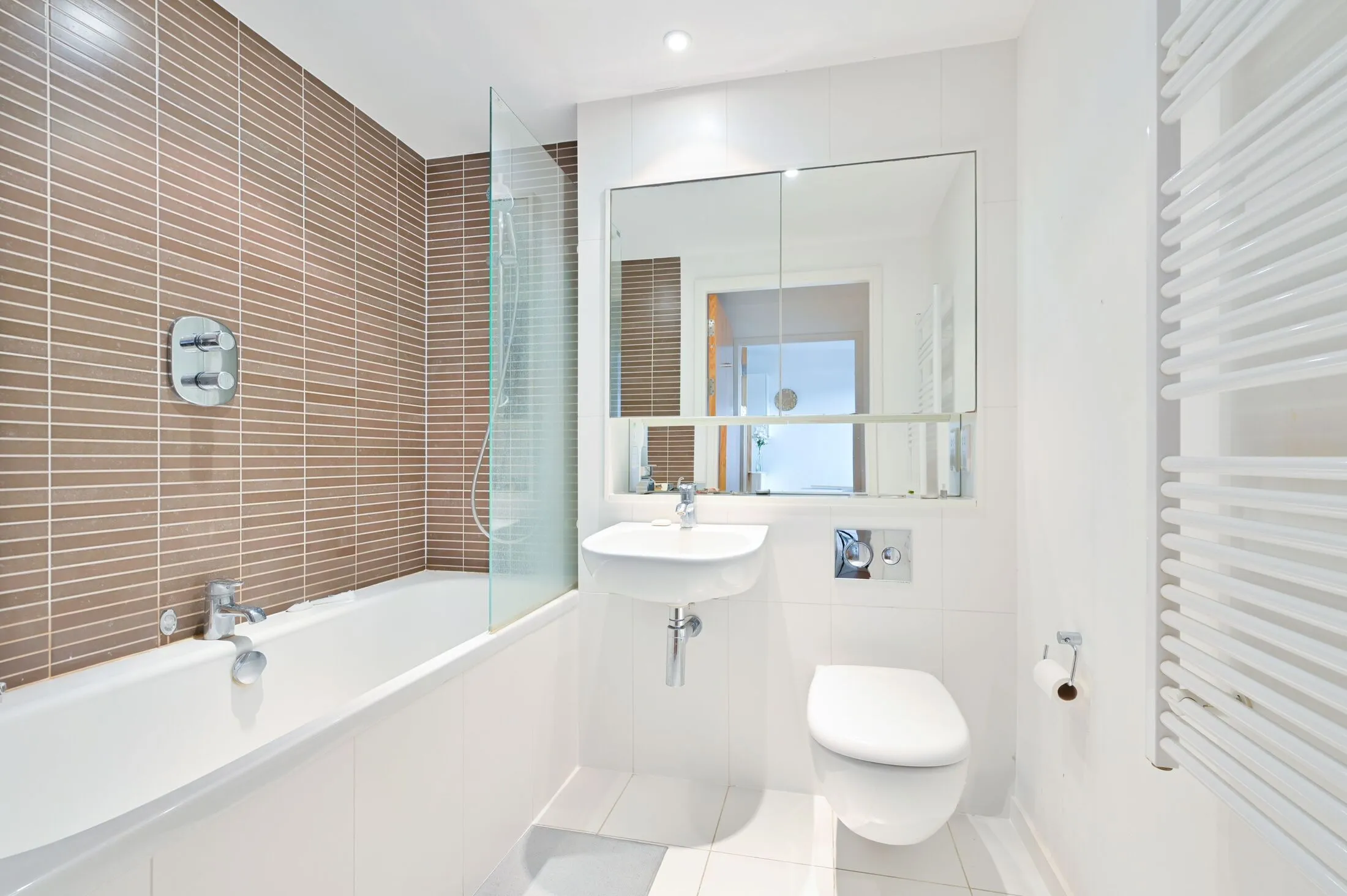 Flat Amelia Street in Greater London