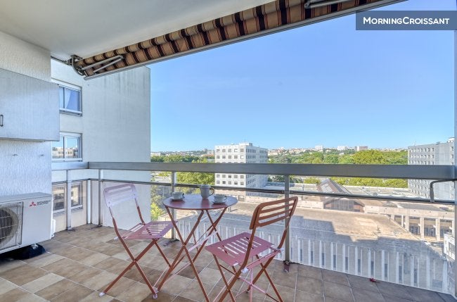 Flat Allée Marcel Achard in Villeurbanne