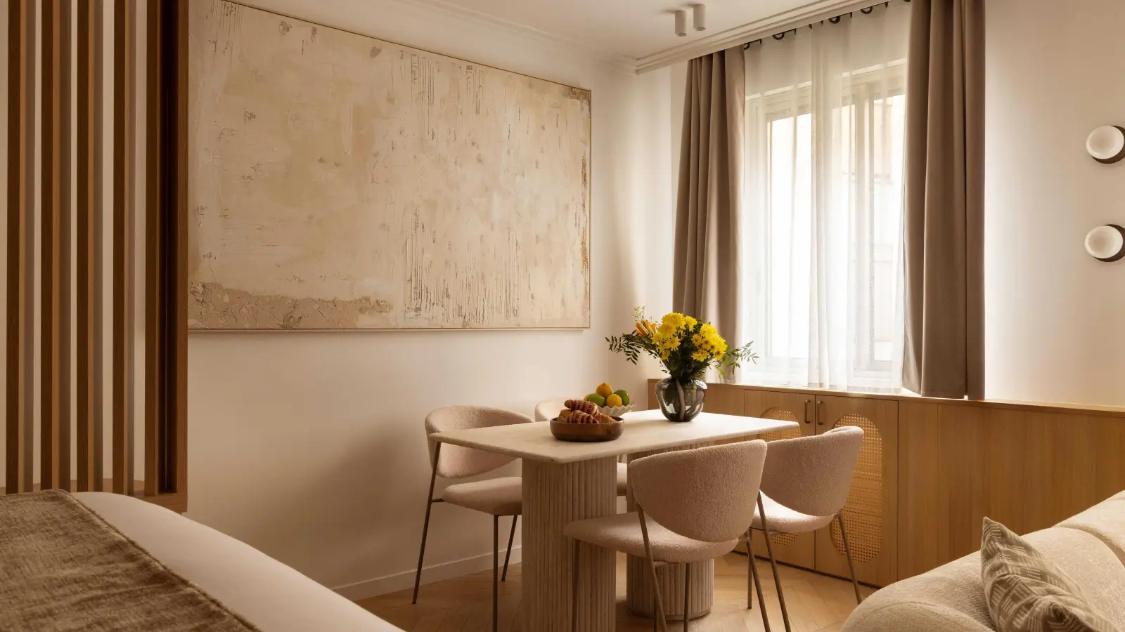 Flat Avenue de Wagram in Paris