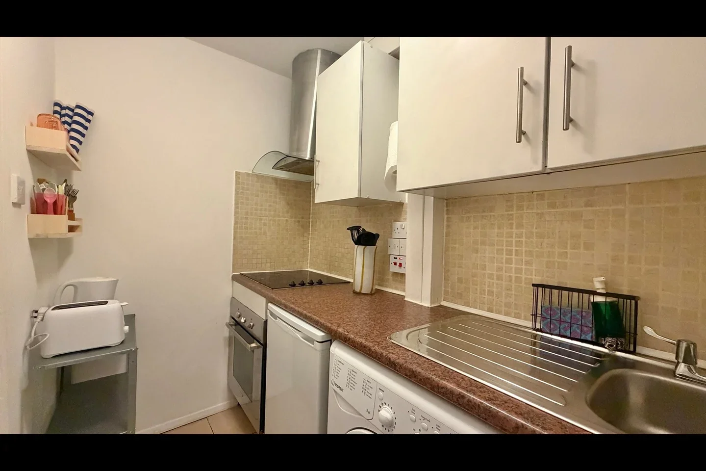 Flat Great Eastern Street in Greater London