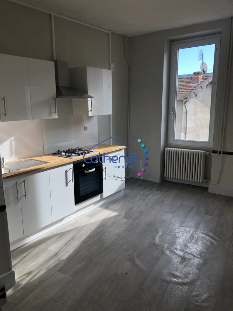 Appartement Route des Écharmeaux à Belmont-de-la-Loire
