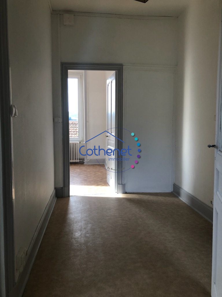 Appartement Route des Écharmeaux à Belmont-de-la-Loire