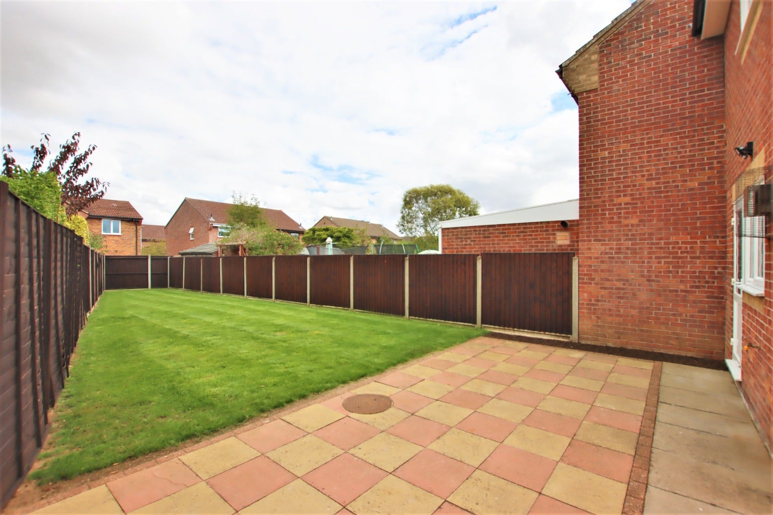 House Harry Blunt Way in Breckland District
