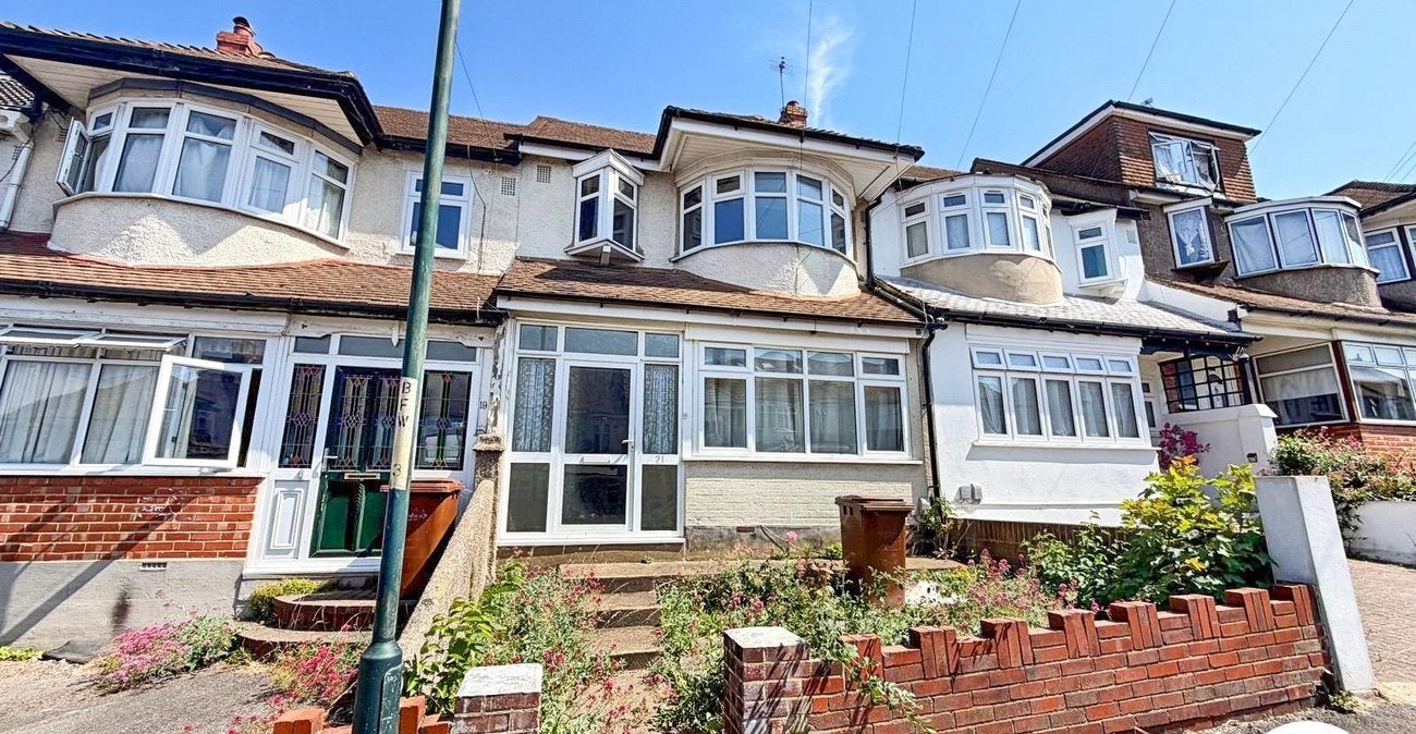 House Blenheim Avenue in Chatham