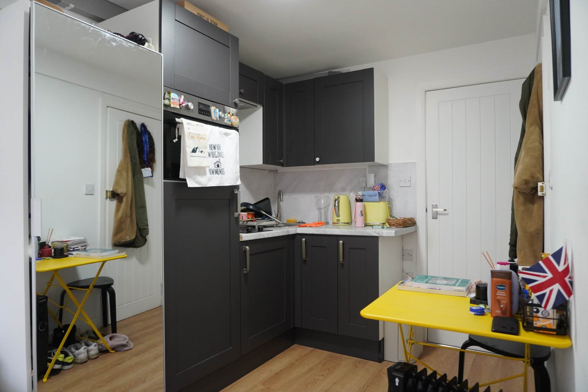 Flat Eskdale Close in Greater London