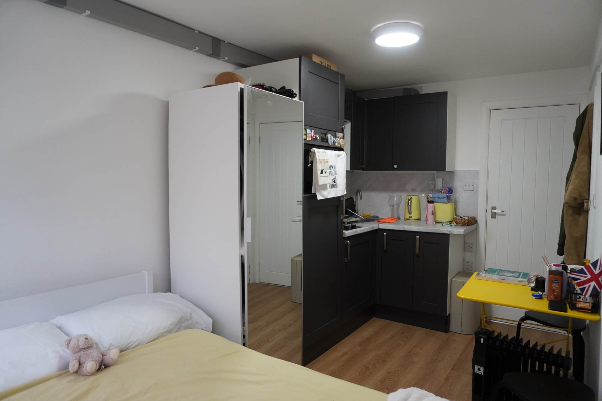 Flat Eskdale Close in Greater London