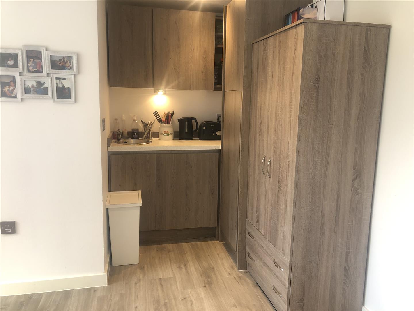 Room Linden Grove in Greater London