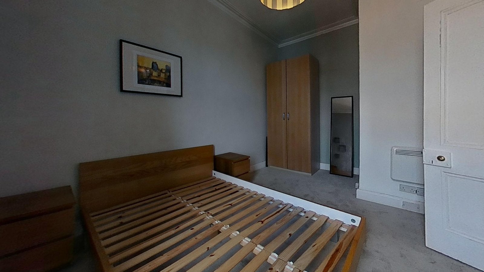 Flat Broughton Road in City of Edinburgh