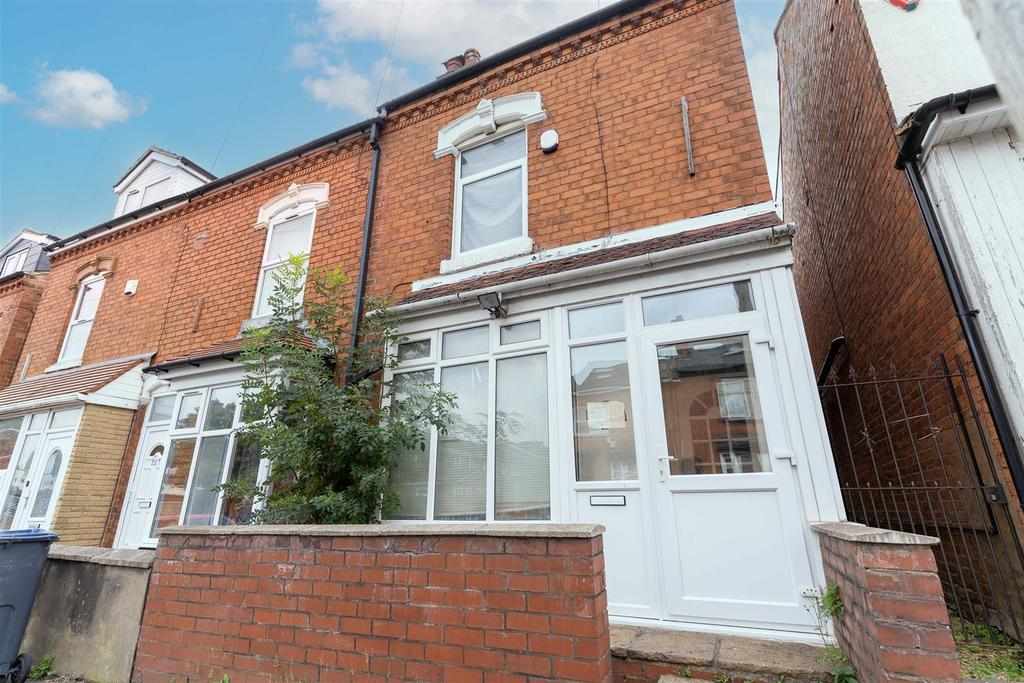 Flat Heeley Road in Birmingham