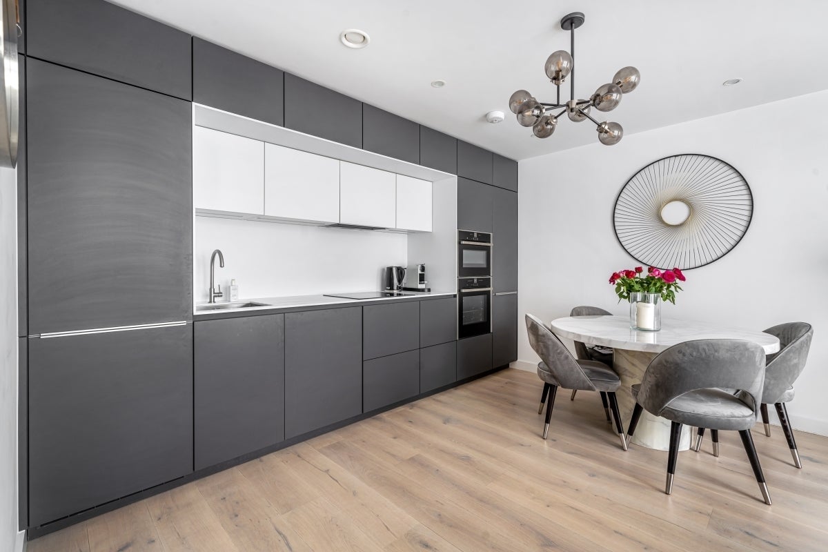 Flat Gabriel Square in St Albans