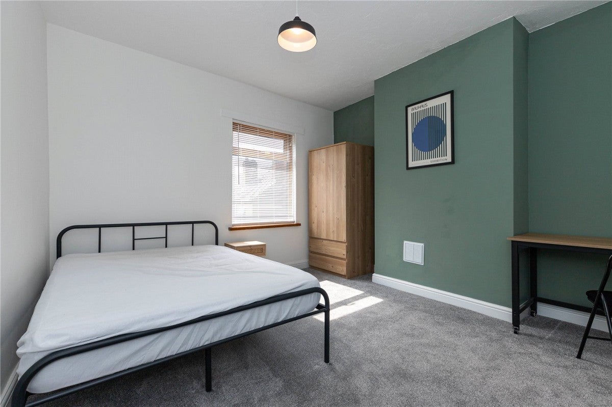 Flat Occupation Street in Newcastle-under-Lyme