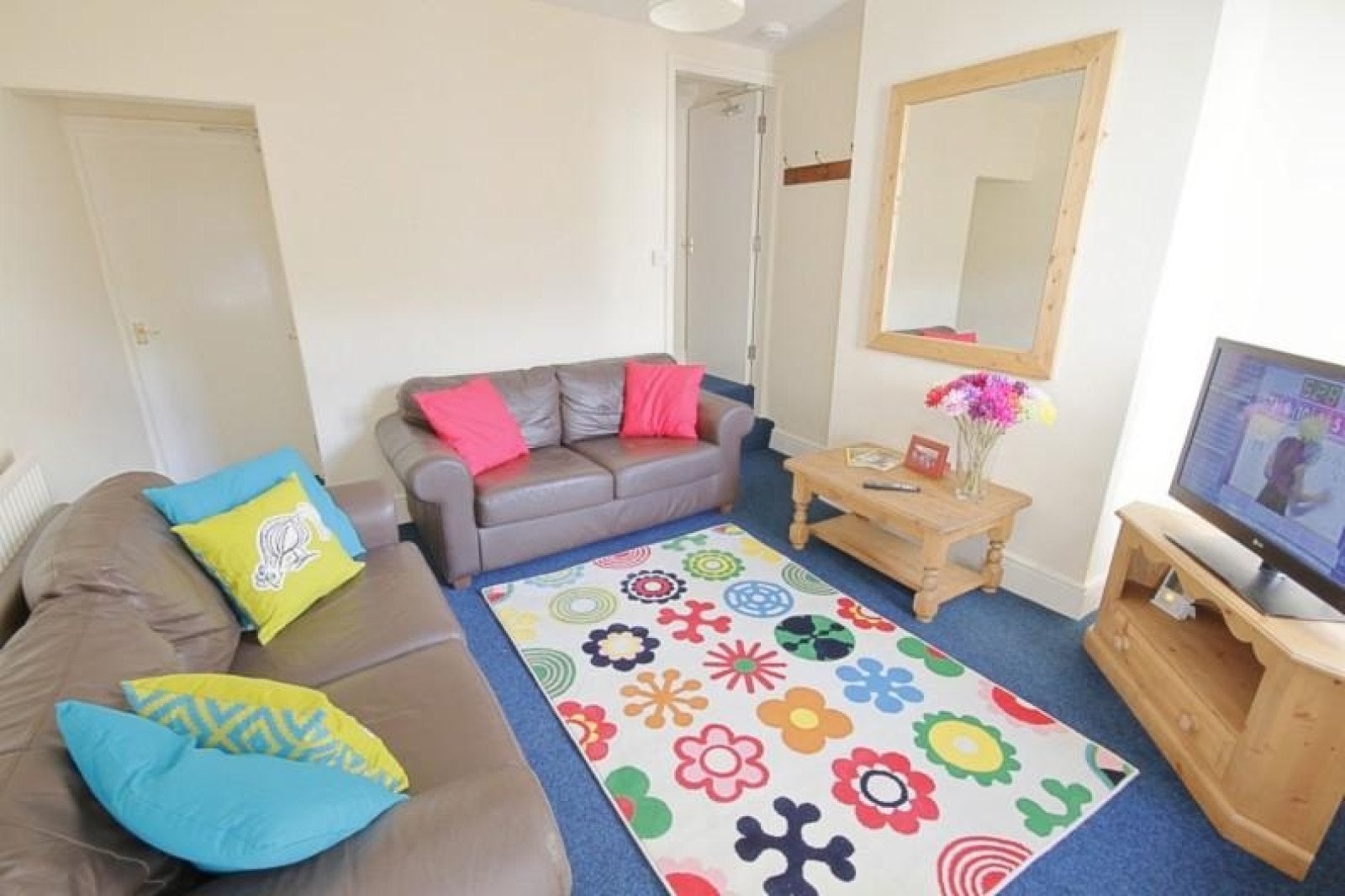 Room Station Street in Charnwood