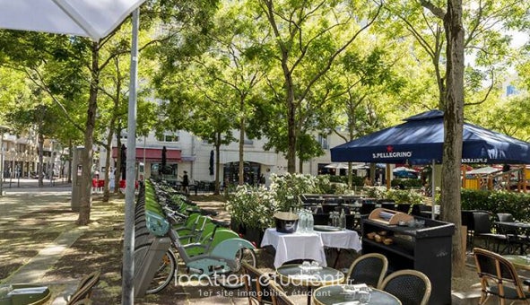 Appartement Place Jacques Madaule à Issy-les-Moulineaux