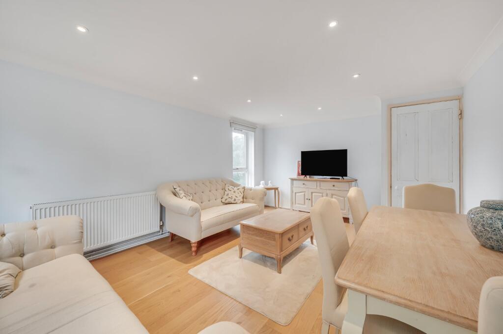 Flat Edith Terrace in Greater London