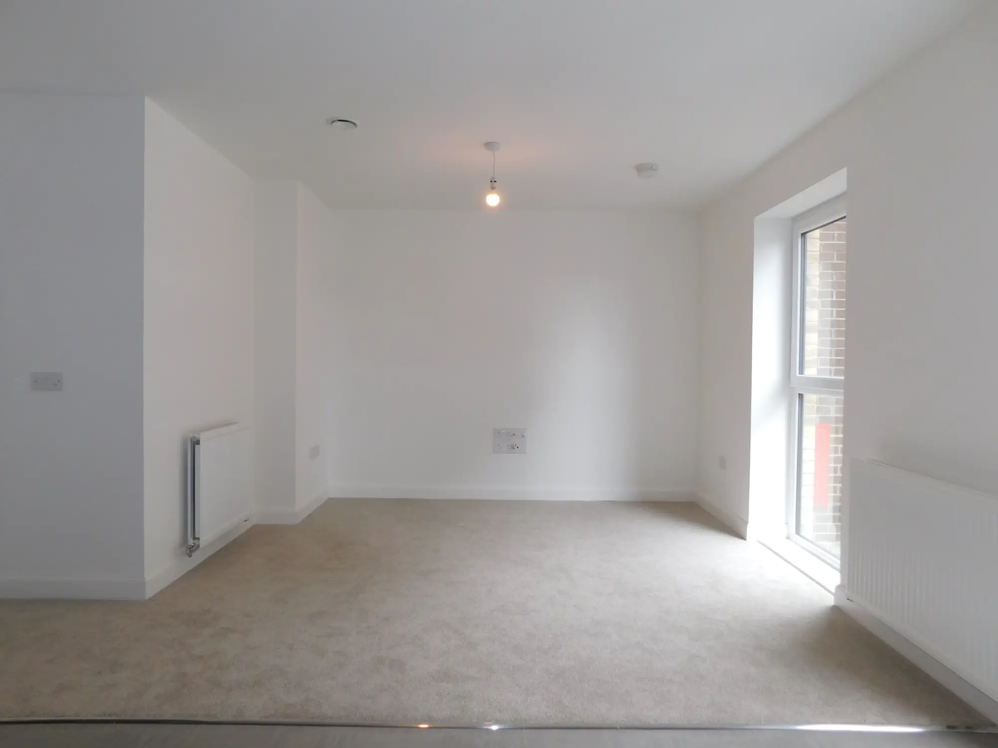 Flat Margaret Thomson Crescent in City of Edinburgh