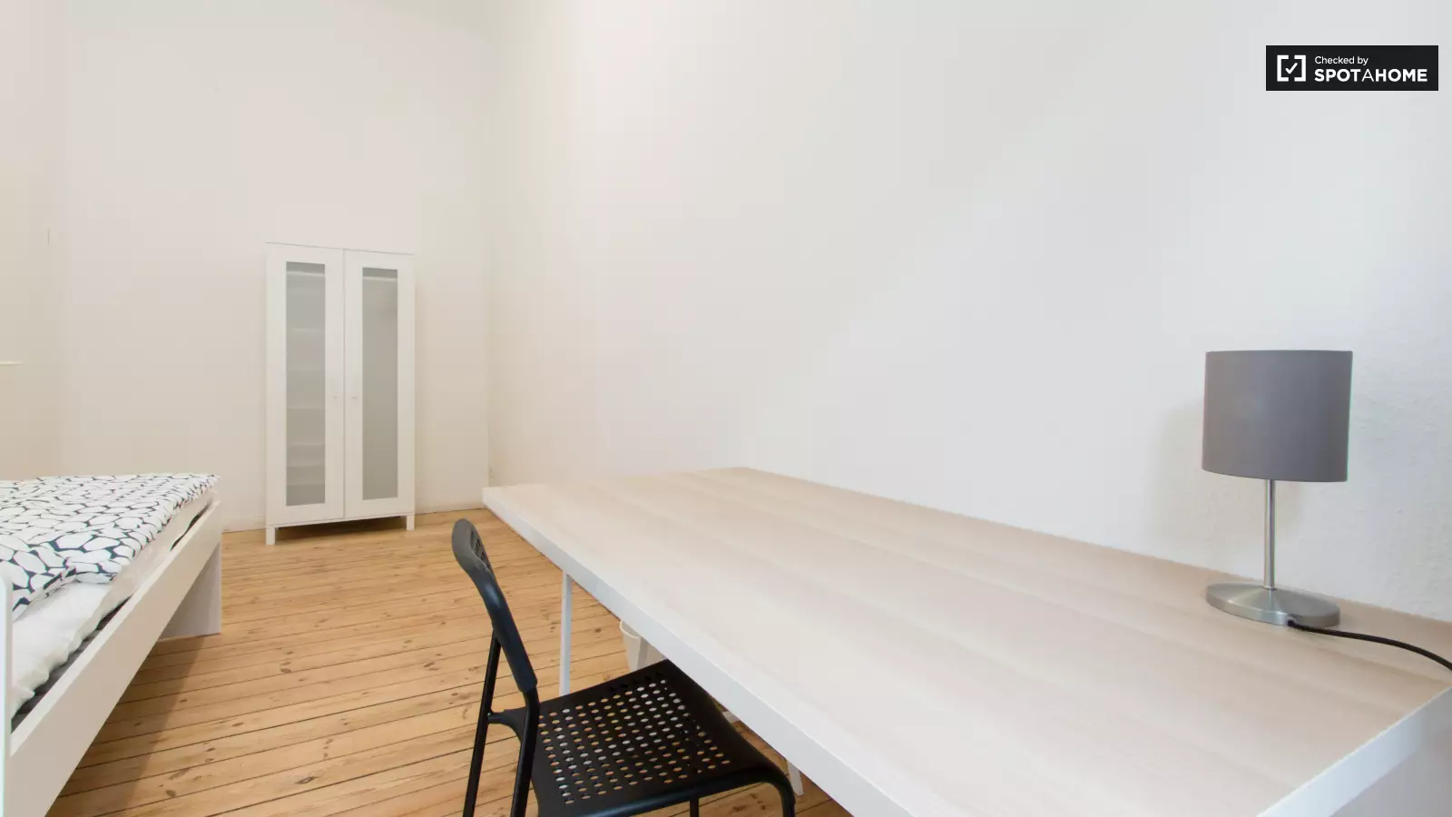 Wohnung Detmolder Straße in Berlin